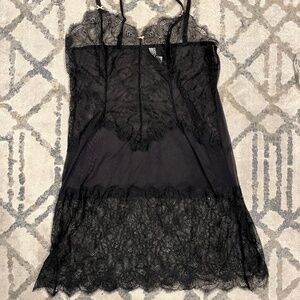 b.temptd black lace nightgown